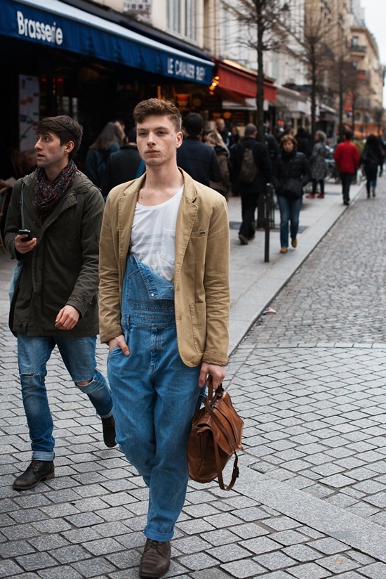 Những kiểu phối quần yếm cho nam giới